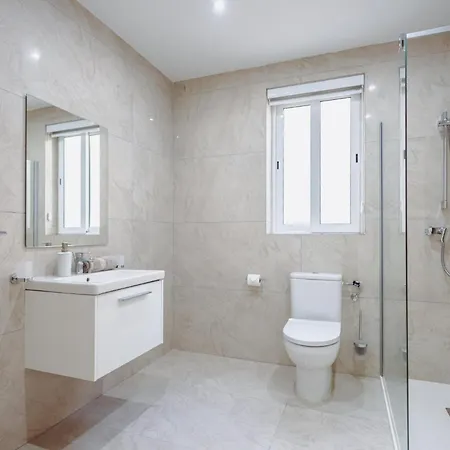 Apartman Modern Maisonette With Pool In The Heart Of Għargħur